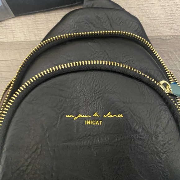 INICAT Women Fashion Waist Small Sling Bag with Adjustable Strap for Travel - Picture 3 of 5